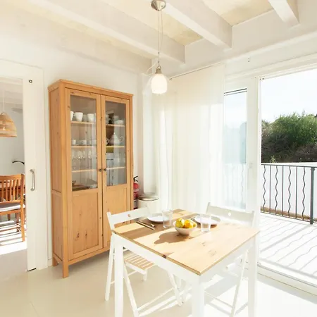 Nyaraló Casa Lluminosa, Fabulosa Y Moderna Casa De Pueblo By Sonne *