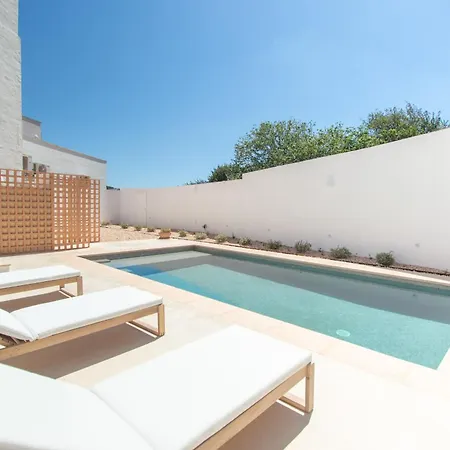 Casa Lluminosa, Fabulosa Y Moderna Casa De Pueblo By Sonne Ferreries