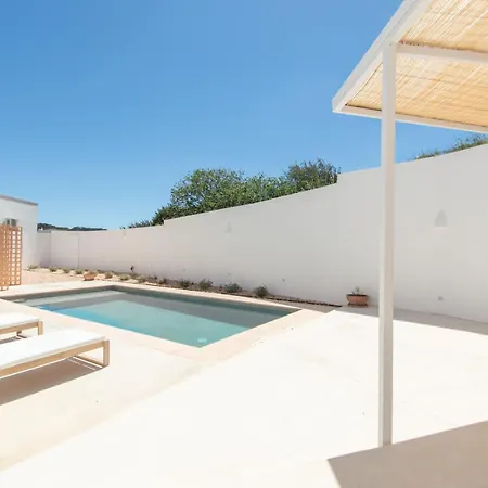 Casa Lluminosa, Fabulosa Y Moderna Casa De Pueblo By Sonne Nyaraló Ferreries