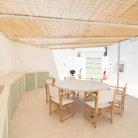 Casa Lluminosa, Fabulosa Y Moderna Casa De Pueblo By Sonne *