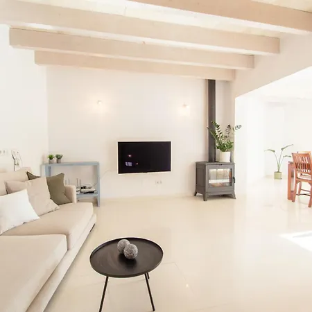 Casa Lluminosa, Fabulosa Y Moderna Casa De Pueblo By Sonne