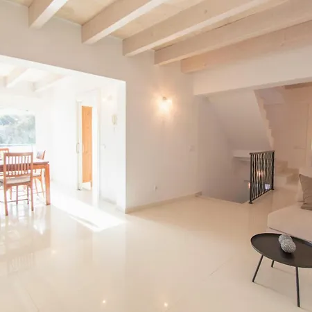 Дом отдыха Casa Lluminosa, Fabulosa Y Moderna Casa De Pueblo By Sonne *