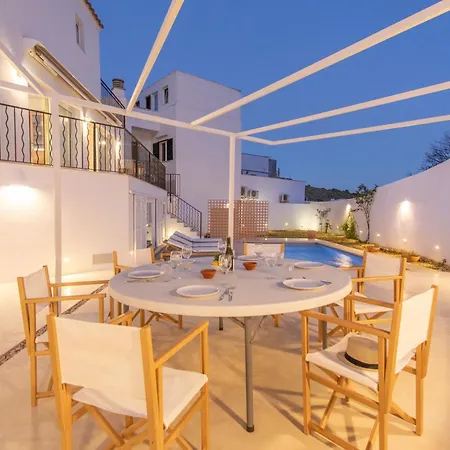 Дом отдыха Casa Lluminosa, Fabulosa Y Moderna Casa De Pueblo By Sonne